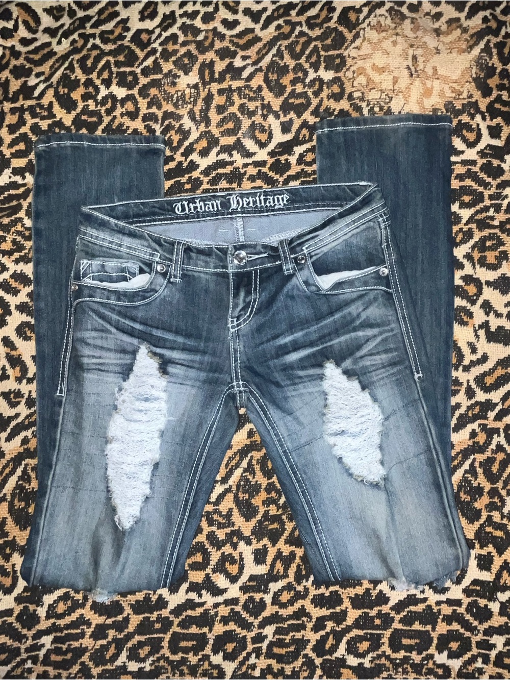 2000s Urban Heritage Distressed Skinny Jeans - Dark Blue with Light Blue Rips